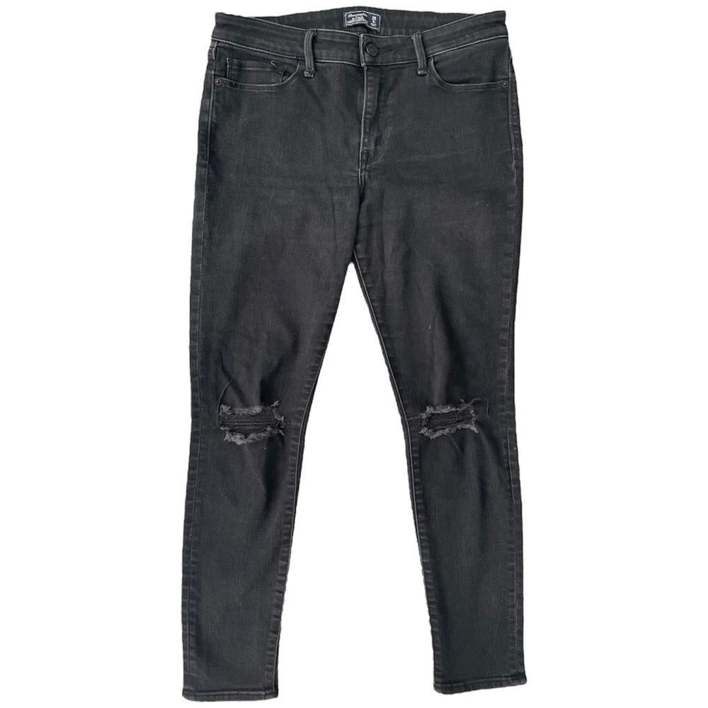 Abercrombie and Fitch A&F Distressed Black Skinny Jeans 6 / 28 Short *
